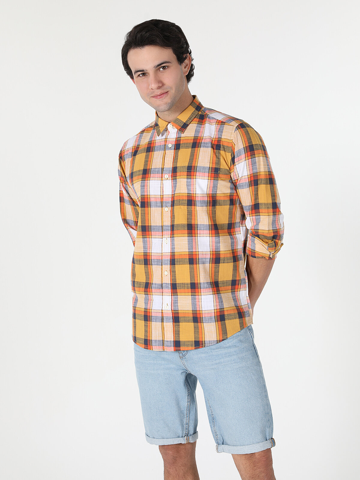 

Рубашка мужская Colin's CL1059563_Q1.V1_YLS разноцветная 2XL, Разноцветный, CL1059563_Q1.V1_YLS