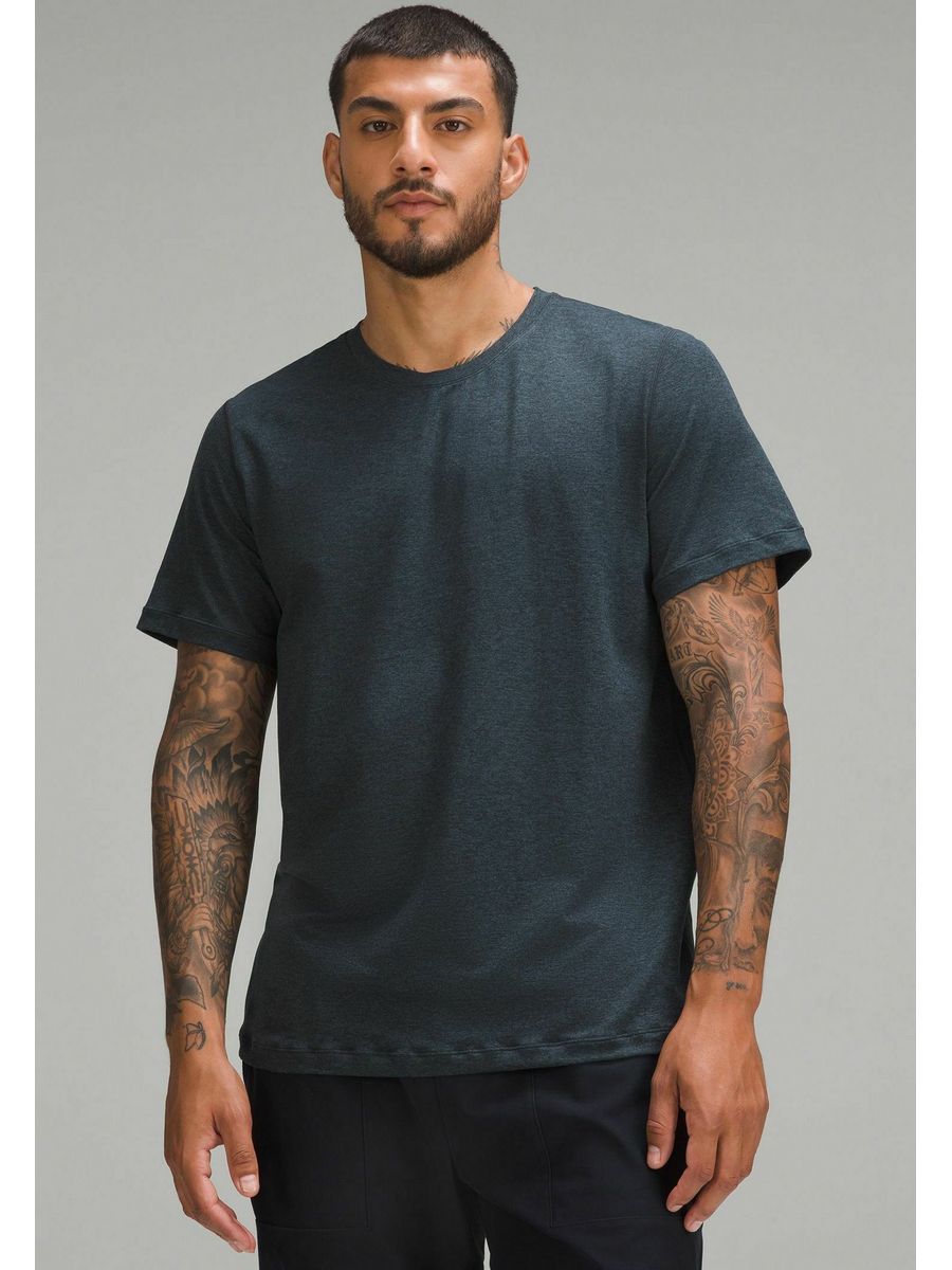 

Футболка мужская lululemon LLS42D01E синяя 2XL, Синий, LLS42D01E