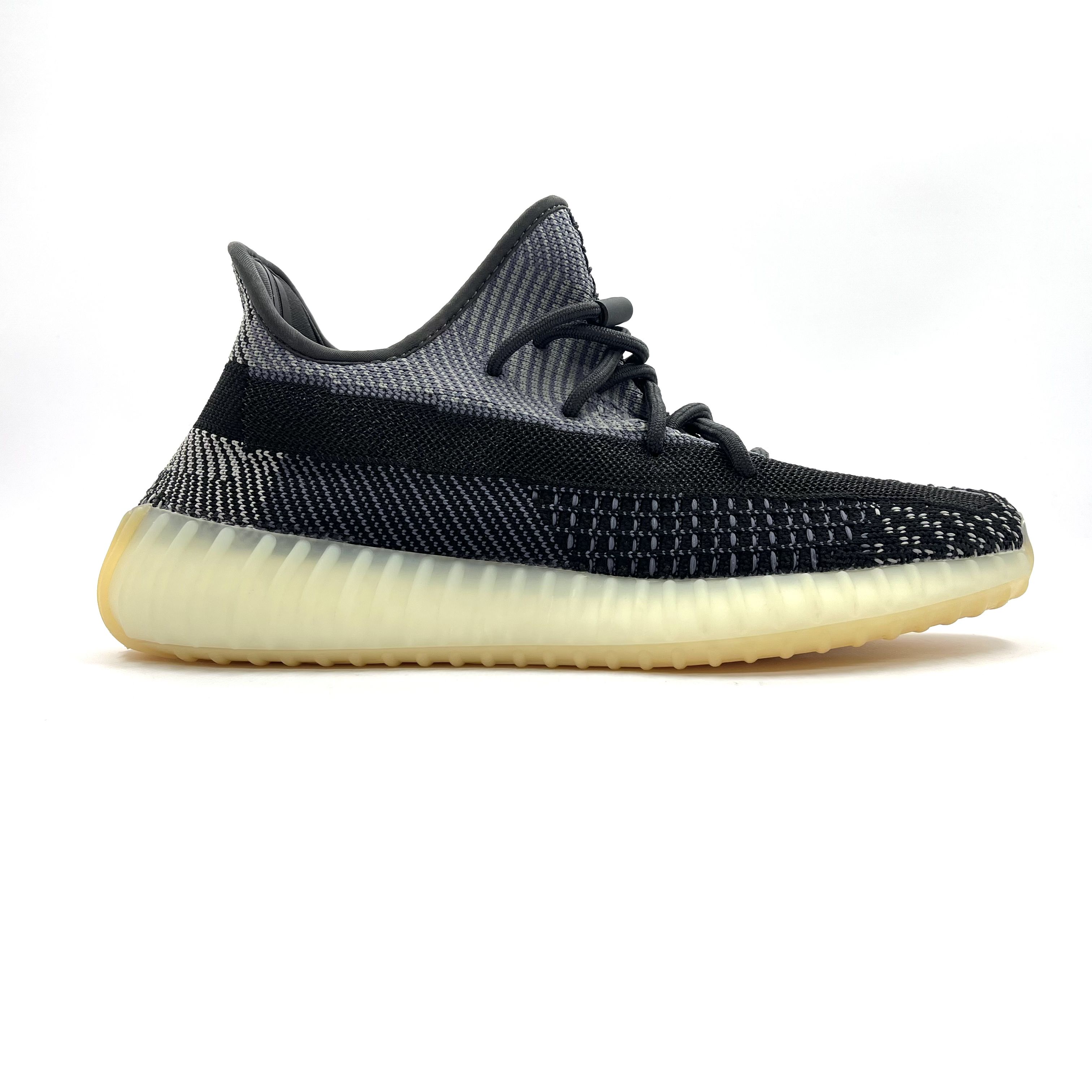 

Кроссовки унисекс Adidas 350-2602-27 черные 36 EU, Черный, 350-2602-27
