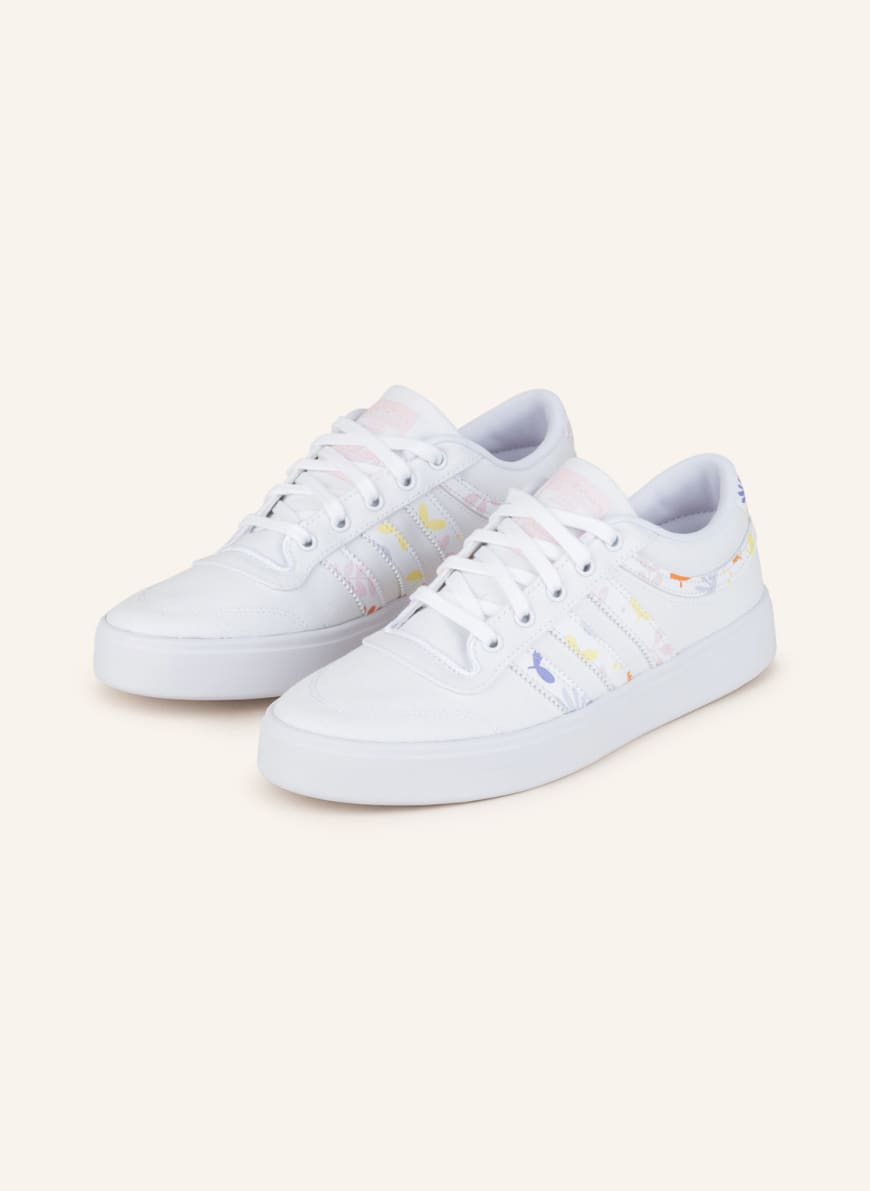 

Кроссовки женские Adidas 1001254918 белые 38 RU (доставка из-за рубежа), 1001254918