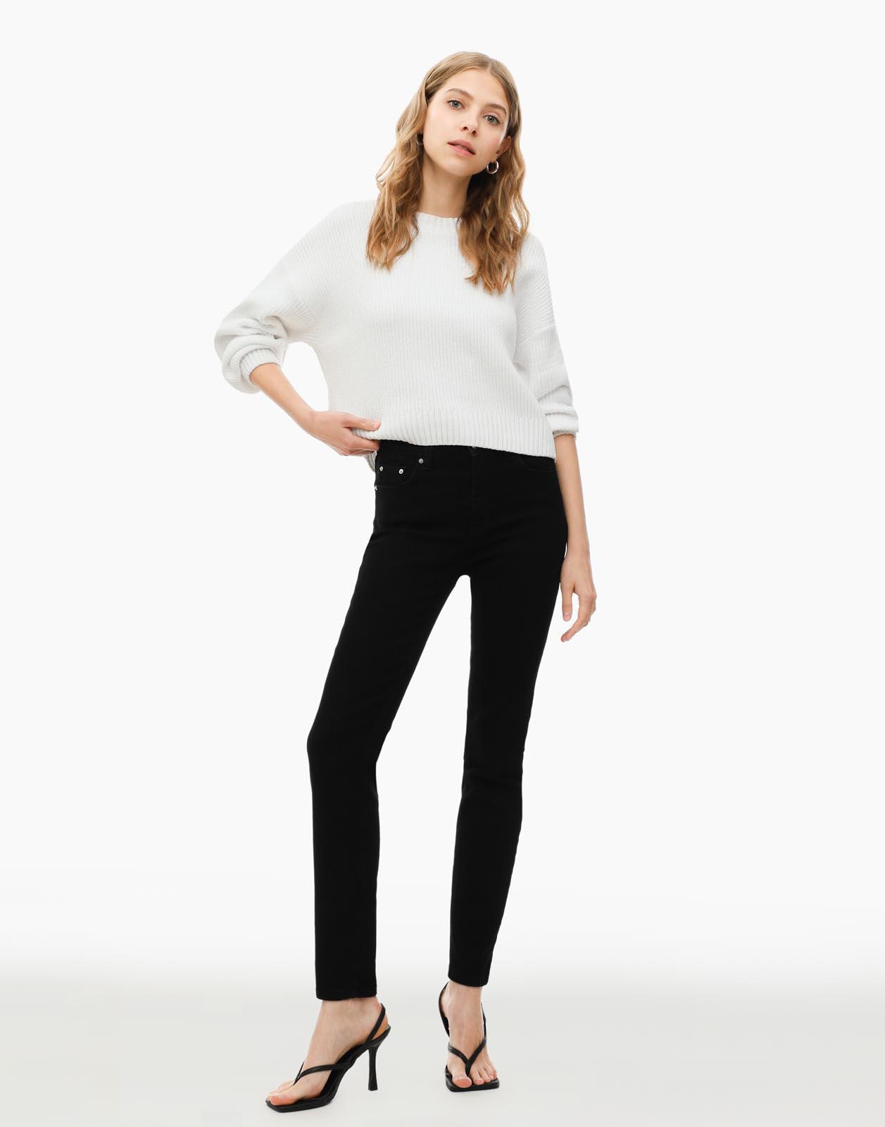

Джинсы женские Gloria Jeans GJN030383 черные 38/158, Черный, GJN030383