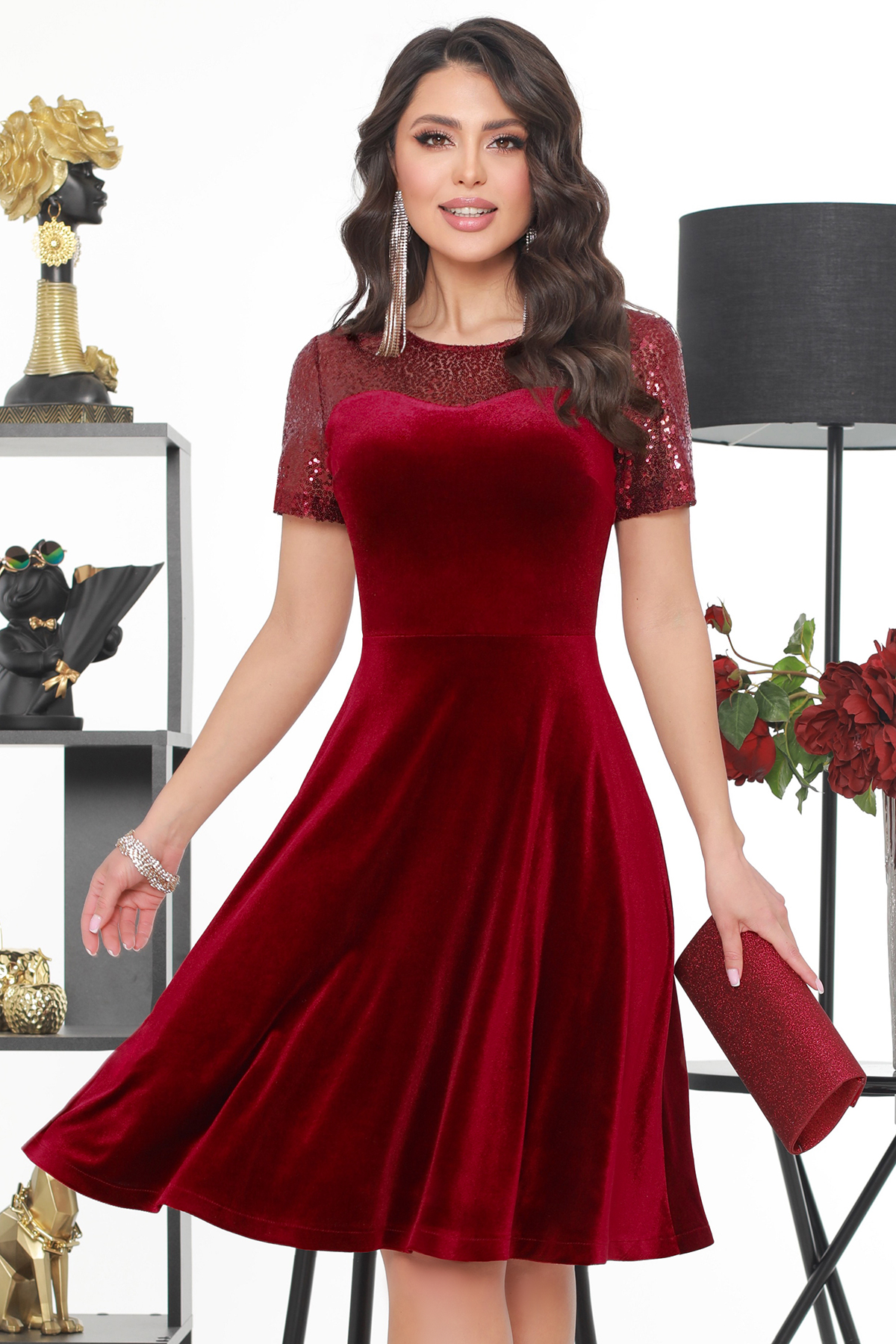 Платье женское DSTrend Роковая красотка красное 50