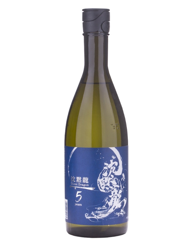 

Водка Kome Shochu Chinmokuryu 5 Years 40% 720 мл