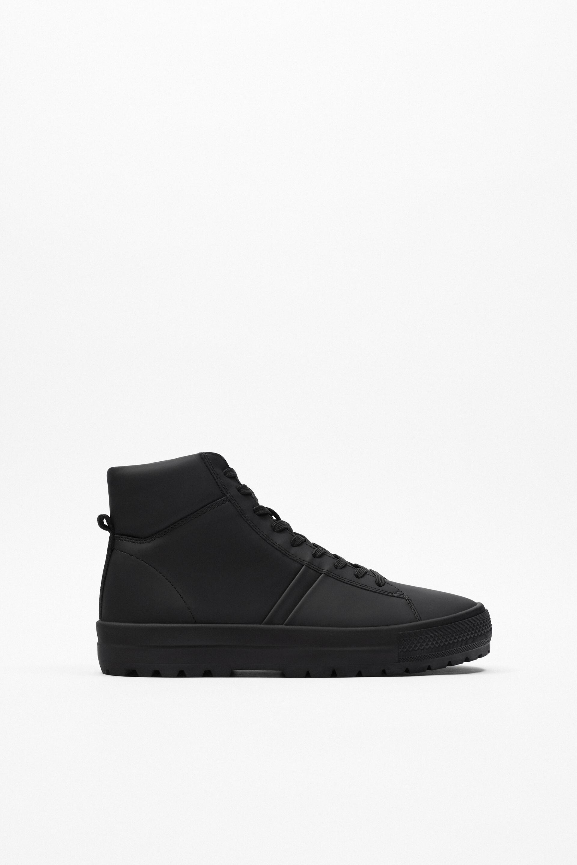 

Кеды мужские ZARA 12117920 черные 44 RU (доставка из-за рубежа), 12117920