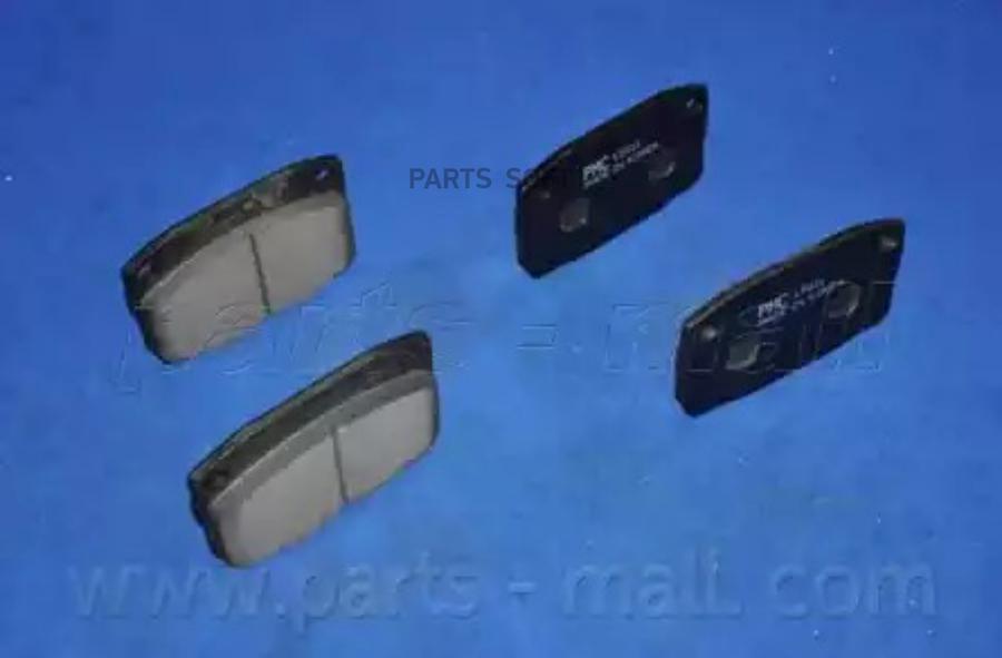 

Тормозные колодки PARTS-MALL передние PKC002