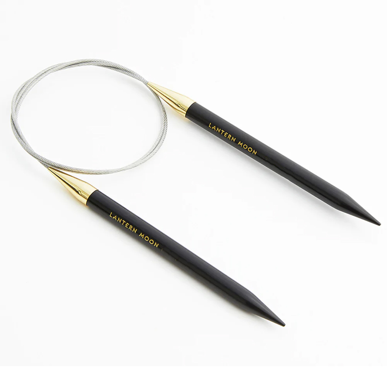 

Спицы круговые "Lantern Moon" 7мм/100см, эбеновое дерево, KnitPro, 350111, Черный