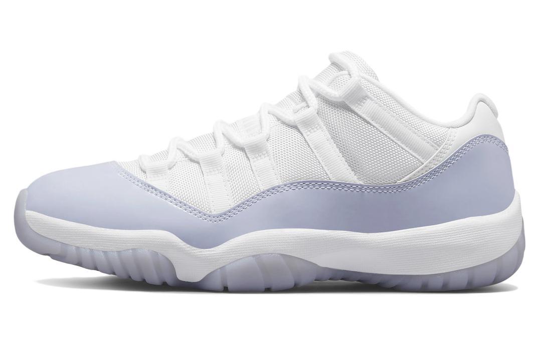 

Кроссовки унисекс Jordan Air Jordan 11 retro low pure violet белые 38.5 EU, Белый, Air Jordan 11 retro low pure violet
