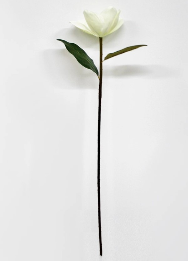 Искусственный цветок Конэко-О Магнолия белый 65 см