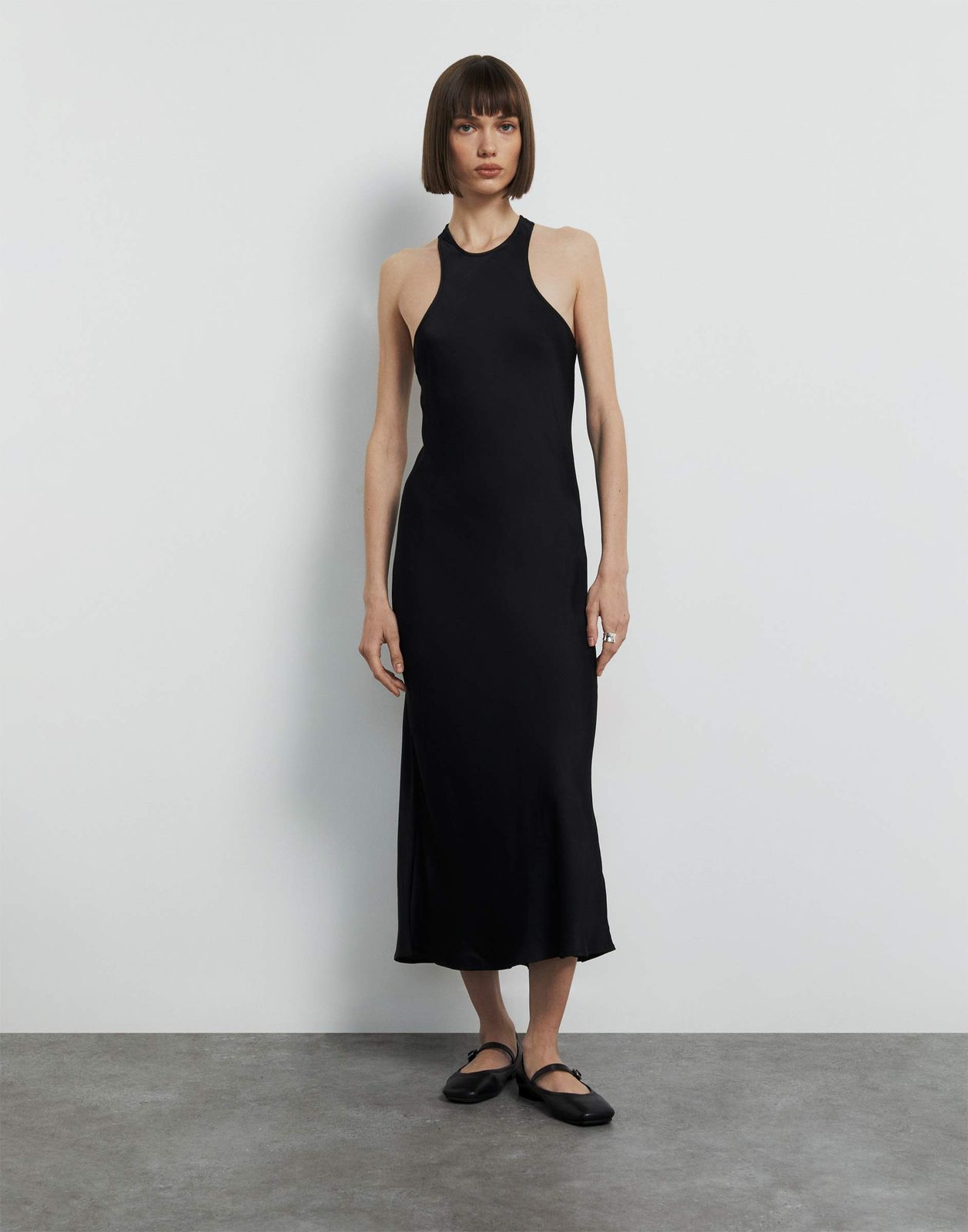 Платье женское Gloria Jeans GDR028462 черный M/170