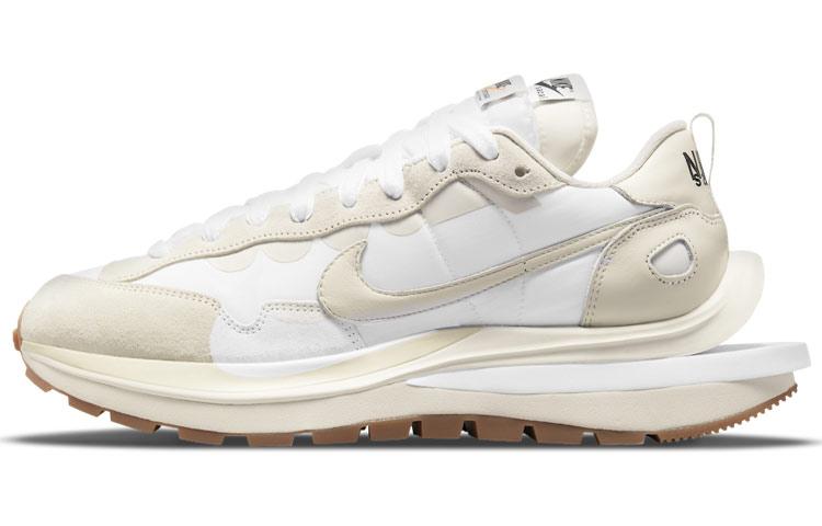 

Кроссовки унисекс Nike Sacai x Nike VaporWaffle white and gum белые 49.5 EU, Белый, Sacai x Nike VaporWaffle white and gum