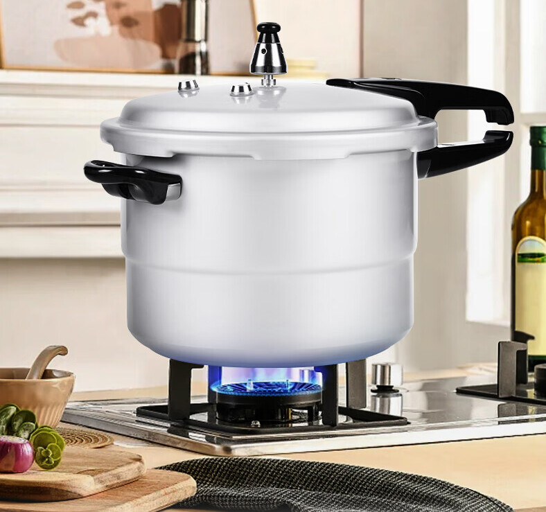 

Скороварка SM100005909064 24 см, с решеткой для приготовления на пару