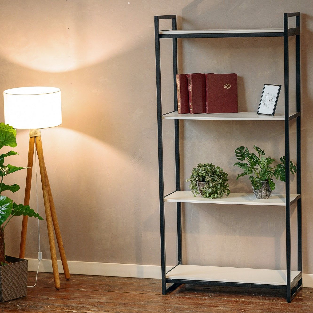

Стеллаж LoftDC Bombay белый/черный каркас 90х40х190 см, Bombay