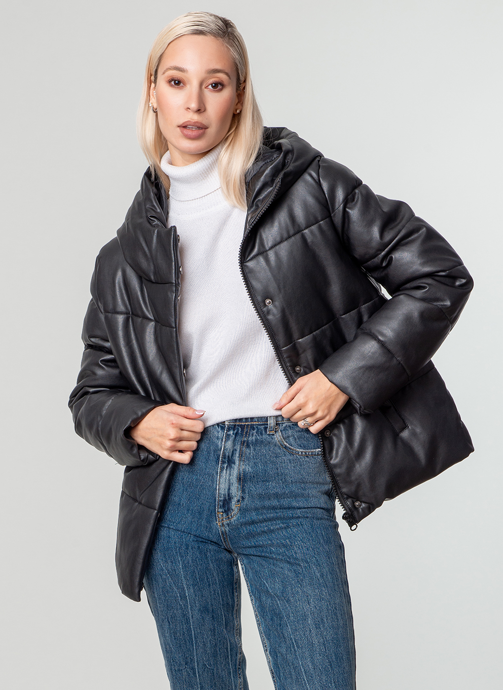 

Кожаная куртка женская Каляев 63890 черная 48 RU, 63890