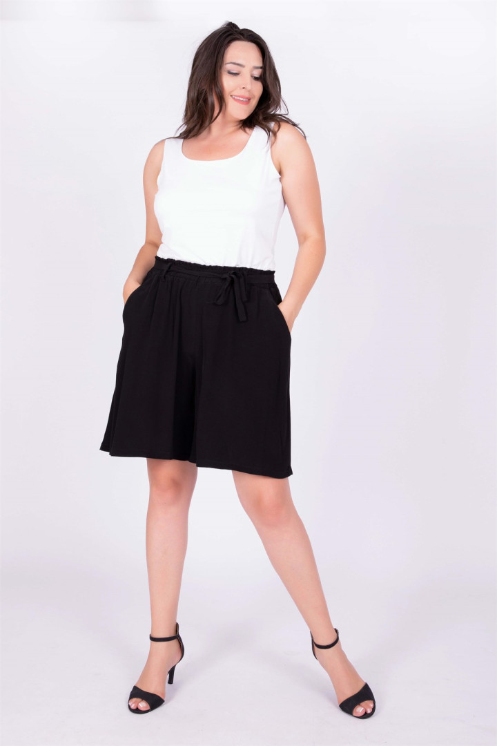

Шорты женские My Line Moda 592 черные 42 RU (товары доставляются из-за рубежа), Черный, 592