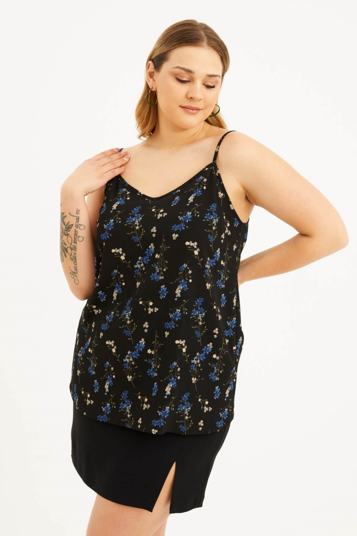 

Топ женский My Line Moda 1554 черный 44 RU (товары доставляются из-за рубежа), 1554