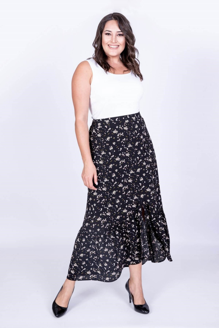 

Юбка женская My Line Moda 674 черная 44 RU (товары доставляются из-за рубежа), 674