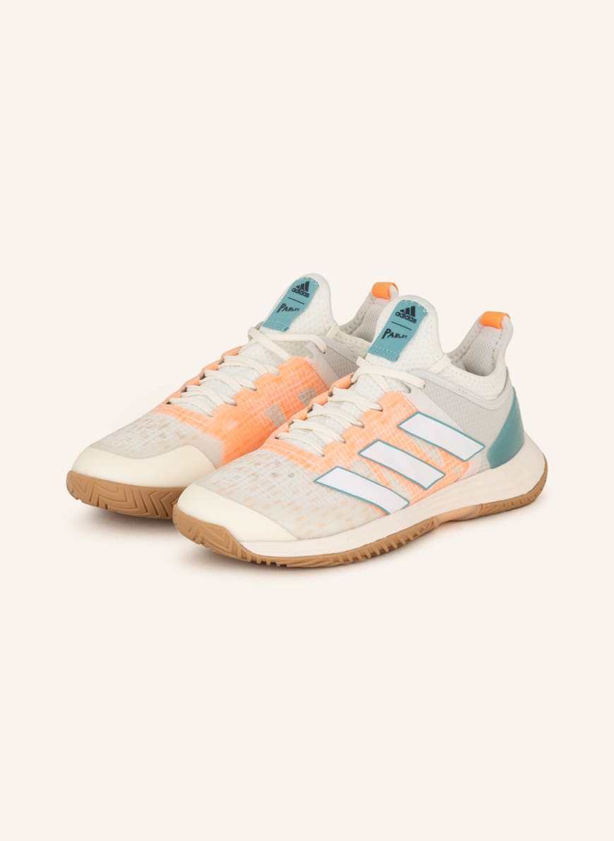 

Кроссовки женские Adidas 1001298431 белые 38.5 RU (доставка из-за рубежа), 1001298431