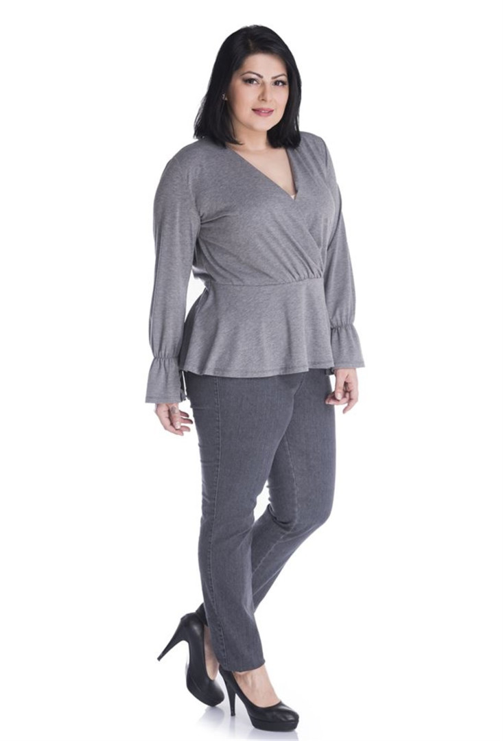 

Брюки женские My Line Moda 163 серые 42 RU (товары доставляются из-за рубежа), 163