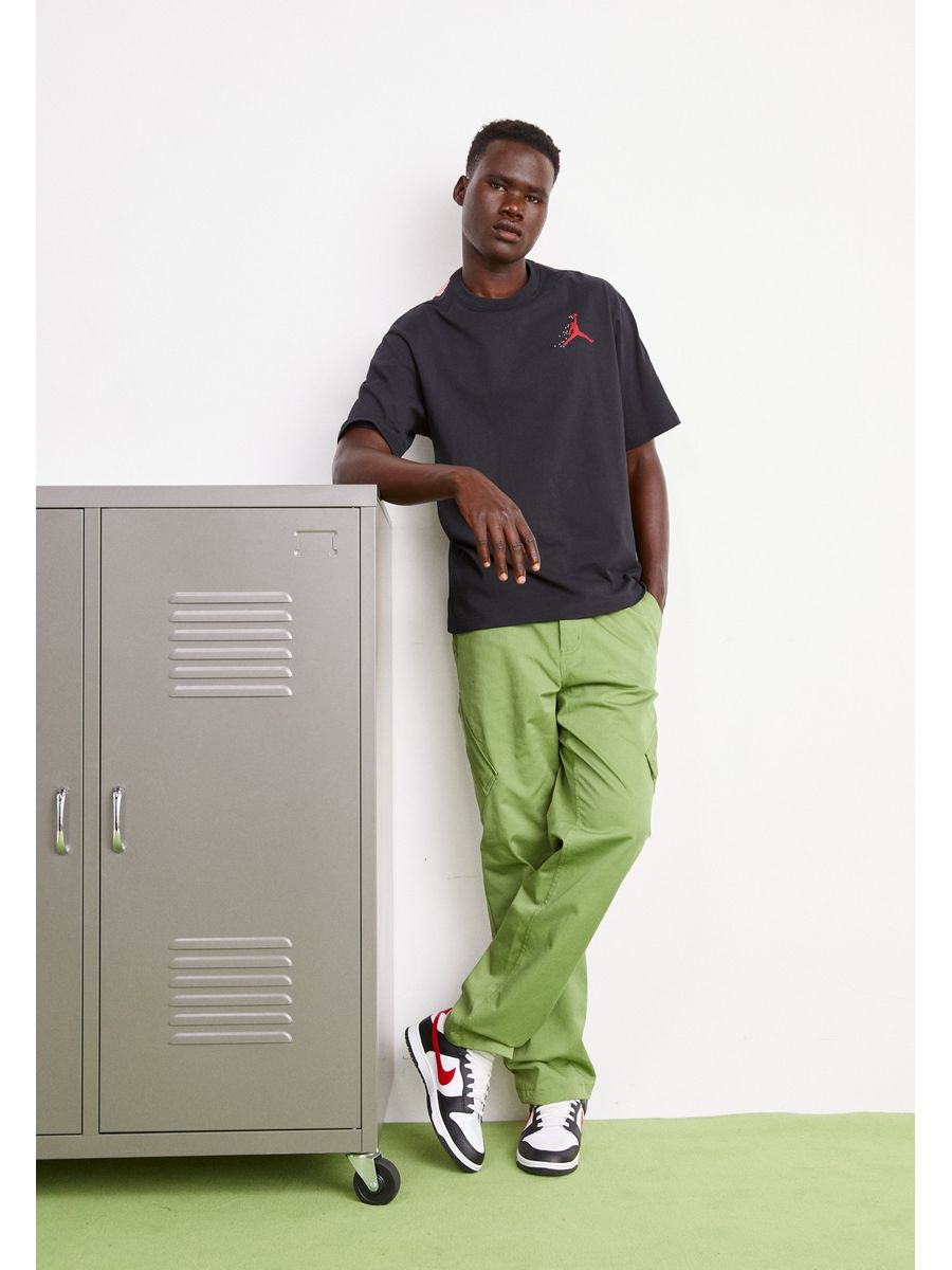 

Футболка мужская Jordan JOC22O084 черная XL, Черный, JOC22O084