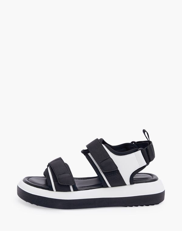 

Сандалии женские Mascotte 106-310521 белые 39 RU, Белый, 106-310521