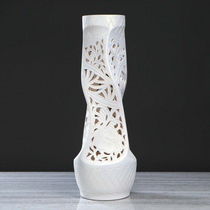 фото Ваза напольная "свеча" резка, акрил, белая, 70 см керамика ручной работы