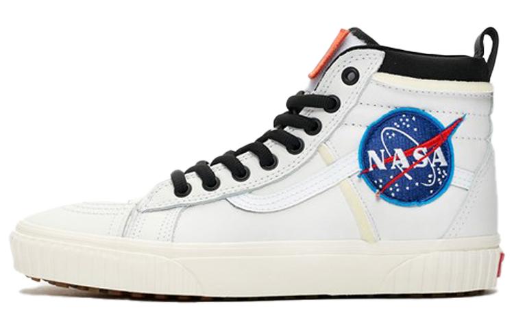 

Кеды унисекс Vans NASA x SK8 46 MTE DX Space Voyager белые 34.5 EU, Белый, NASA x SK8 46 MTE DX Space Voyager