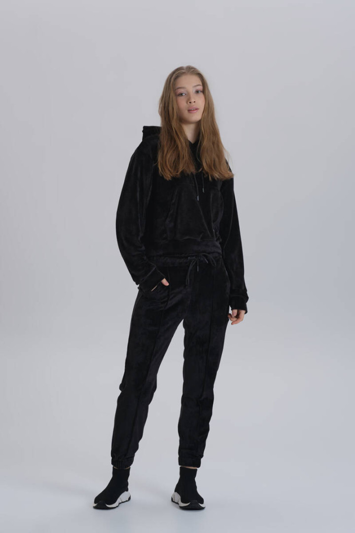 

Костюм женский David Gerenzo 900000049279 черный M (товары доставляются из-за рубежа), 900000049279