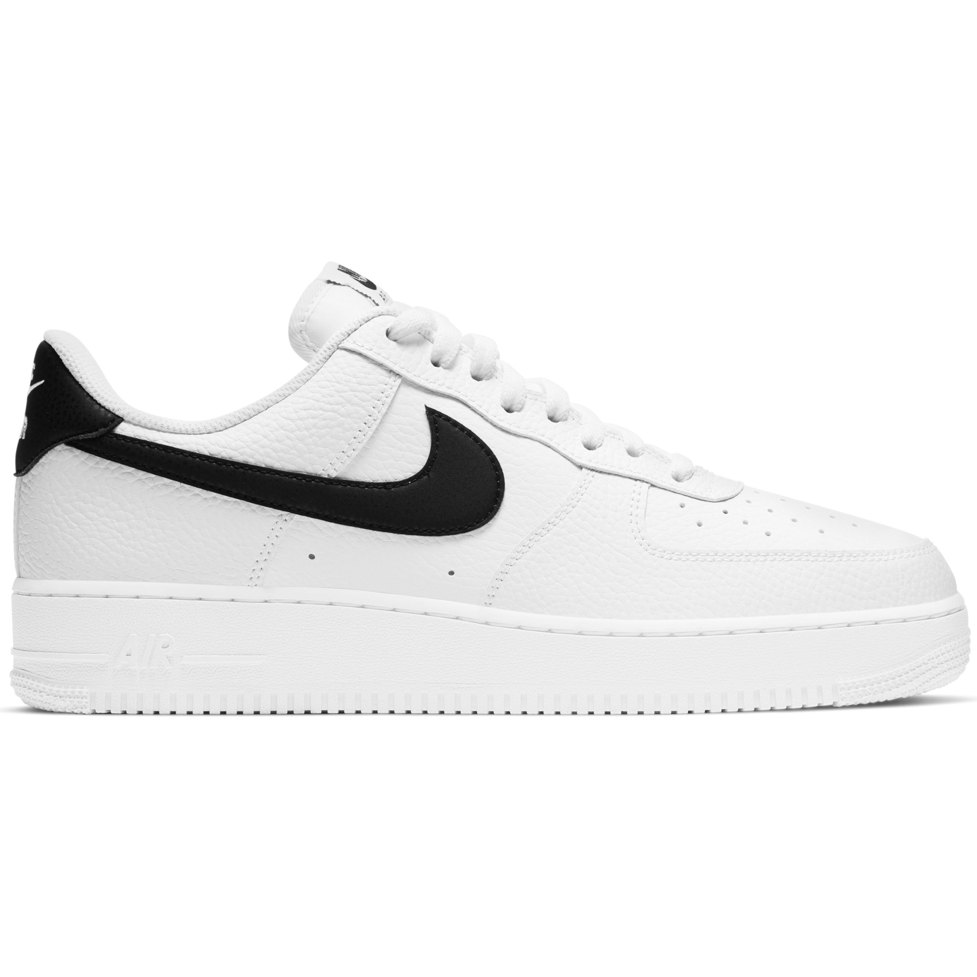 Кеды мужские Nike AIR FORCE 1 '07 белые 42.5 EU