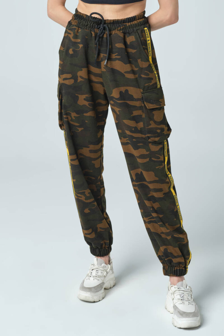 

Спортивные брюки David Gerenzo 900000043088 L/XL (товары доставляются из-за рубежа), Разноцветный, 900000043088