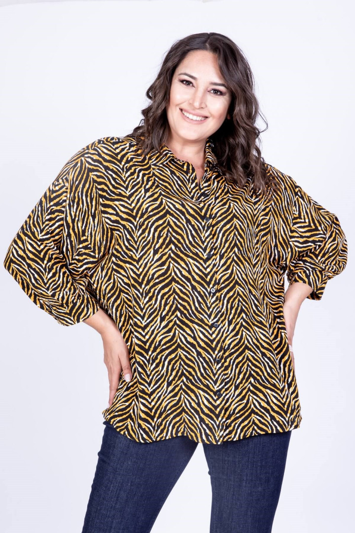 

Рубашка женская My Line Moda 710 желтая 42 RU (товары доставляются из-за рубежа), 710