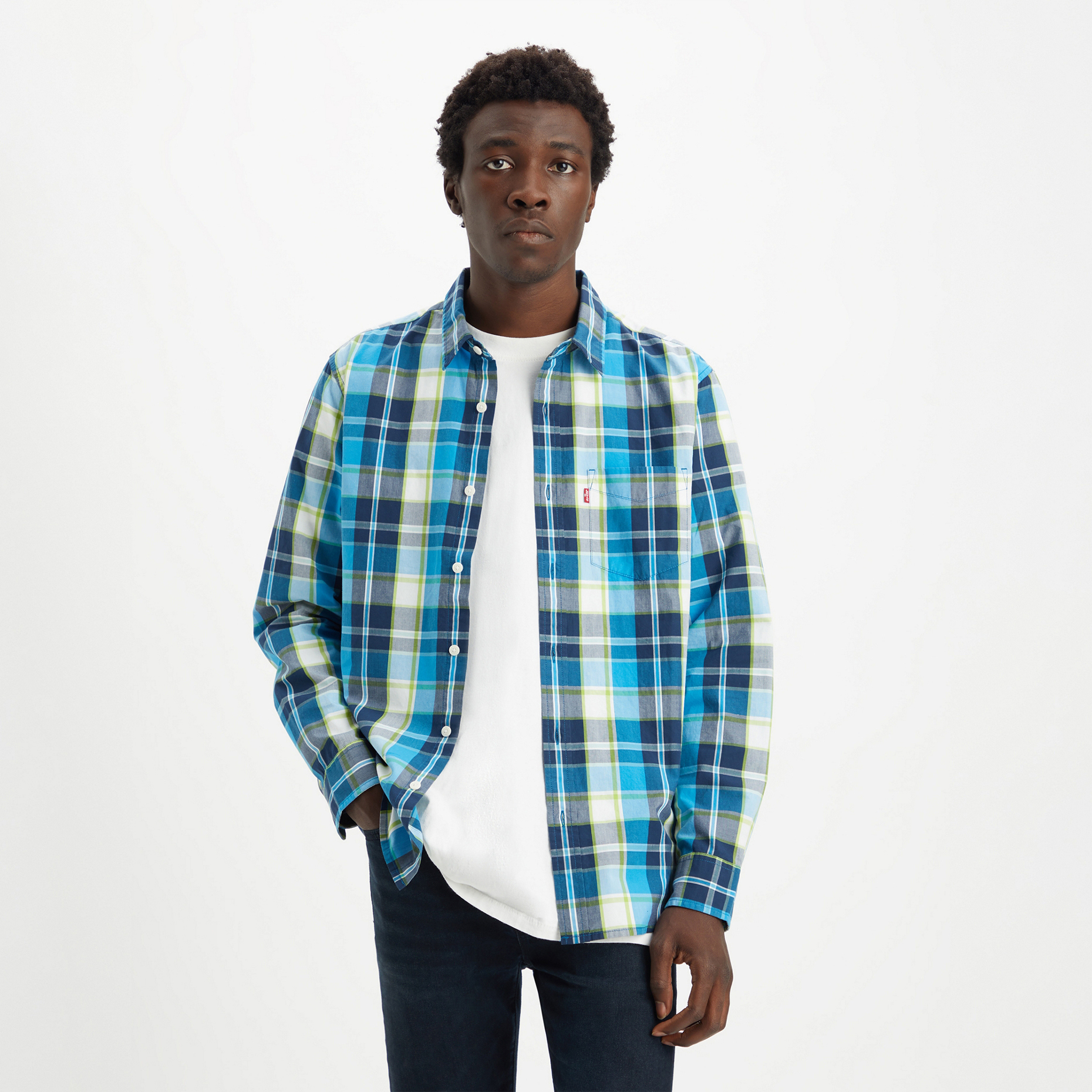 

Рубашка мужская Levi's Men Classic 1 Pocket Standard Fit Shirt синяя S, Голубой, Men Classic 1 Pocket Standard Fit Shirt