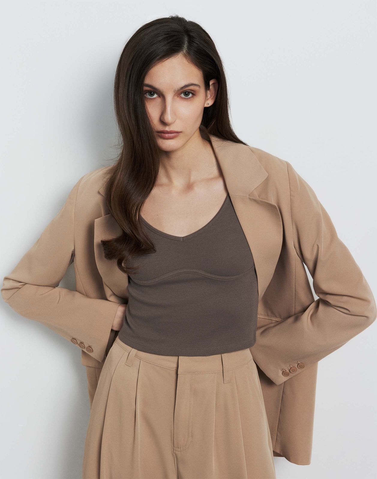 

Топ женский Gloria Jeans GKT022883 коричневый L/170, GKT022883