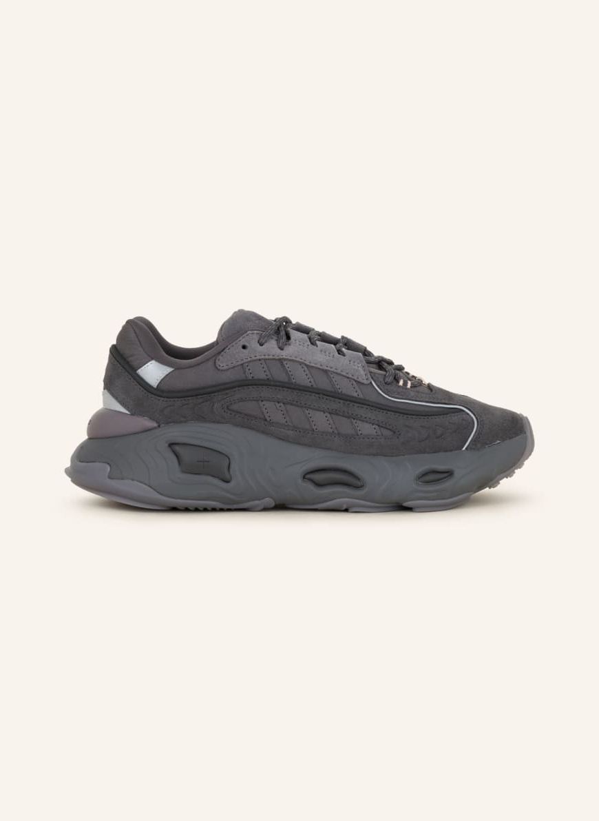 

Кроссовки мужские Adidas 1001322539 серые 43 EU (доставка из-за рубежа), 1001322539