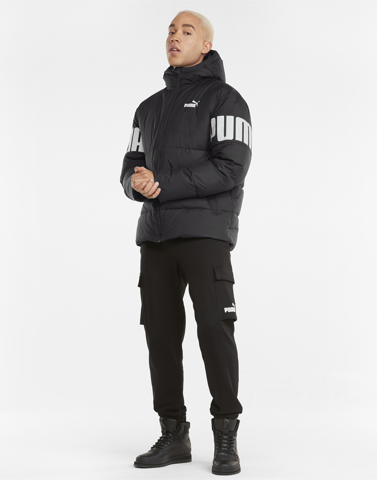 

Куртка мужская PUMA Essential + Cb Down Jacket черная L, Essential + Cb Down Jacket