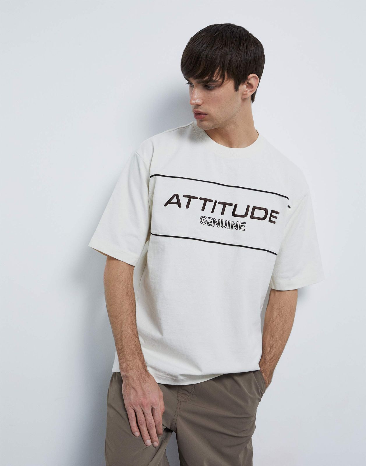 

Футболка мужская Gloria Jeans BKT014417 молочный L/182, Белый, BKT014417