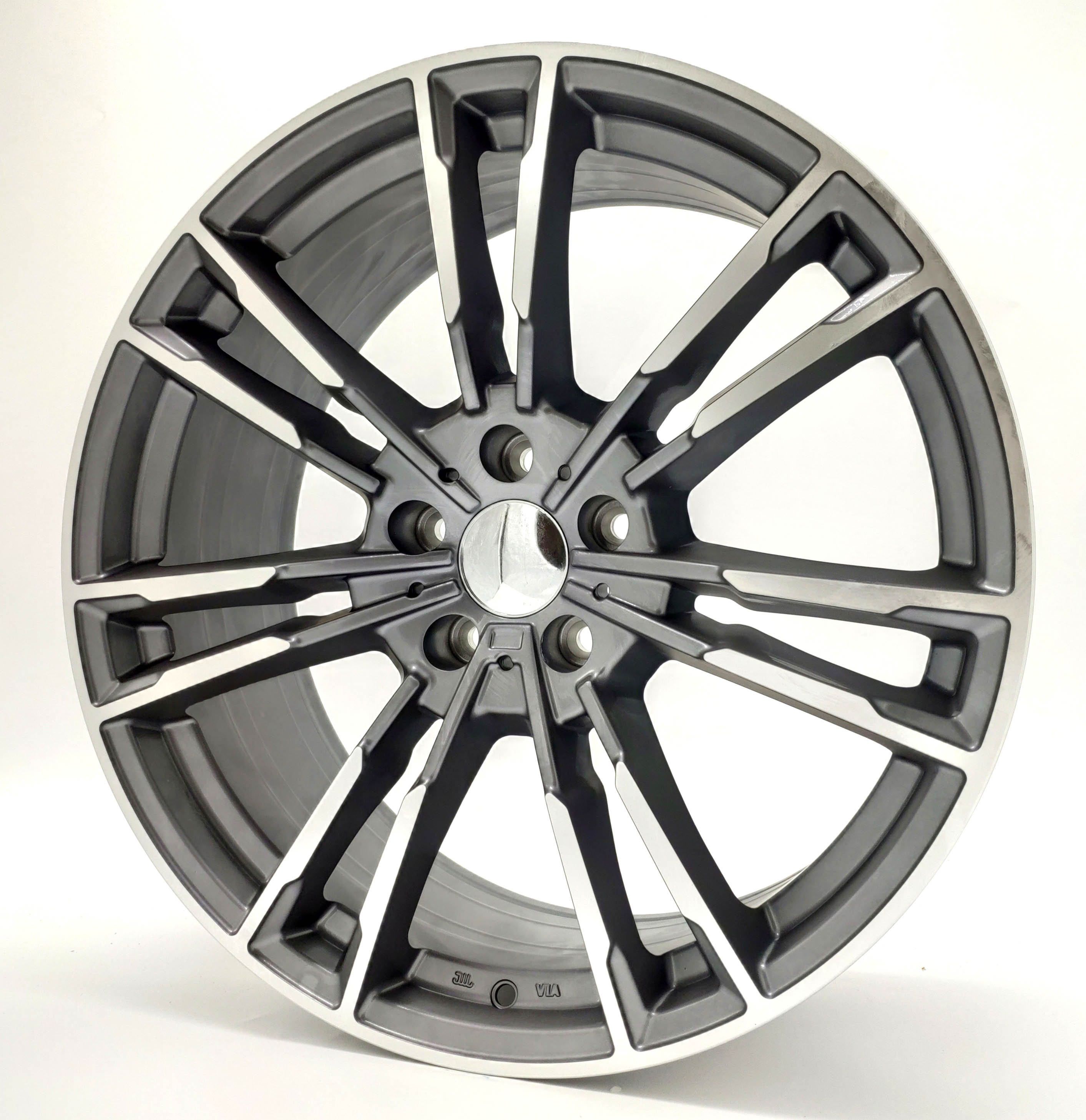 

Колесный диск BK 5396 9.5x18/5x120 D72.6 ET36 SD-88356-1