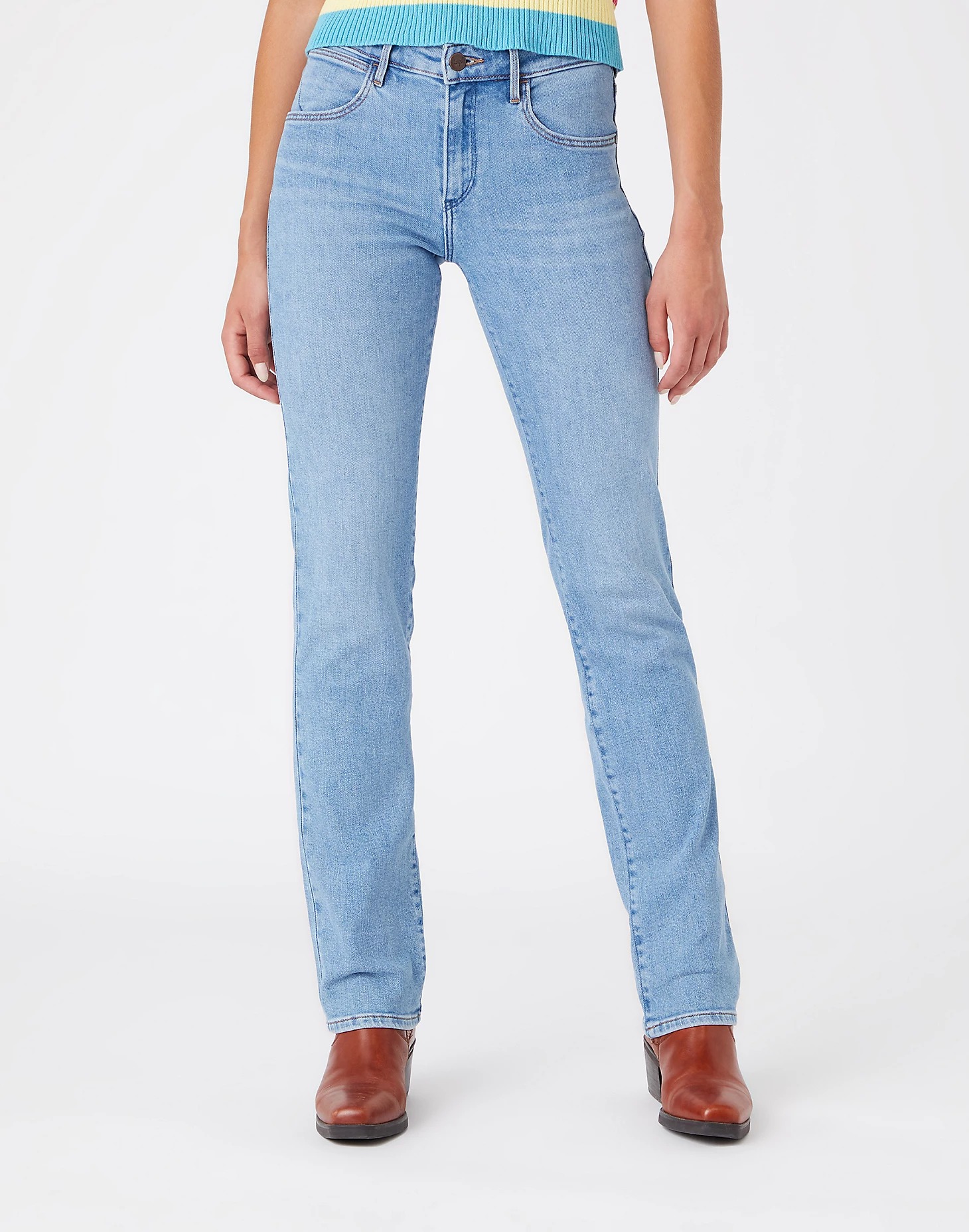 фото Джинсы женские wrangler women straight jeans голубые 26/32