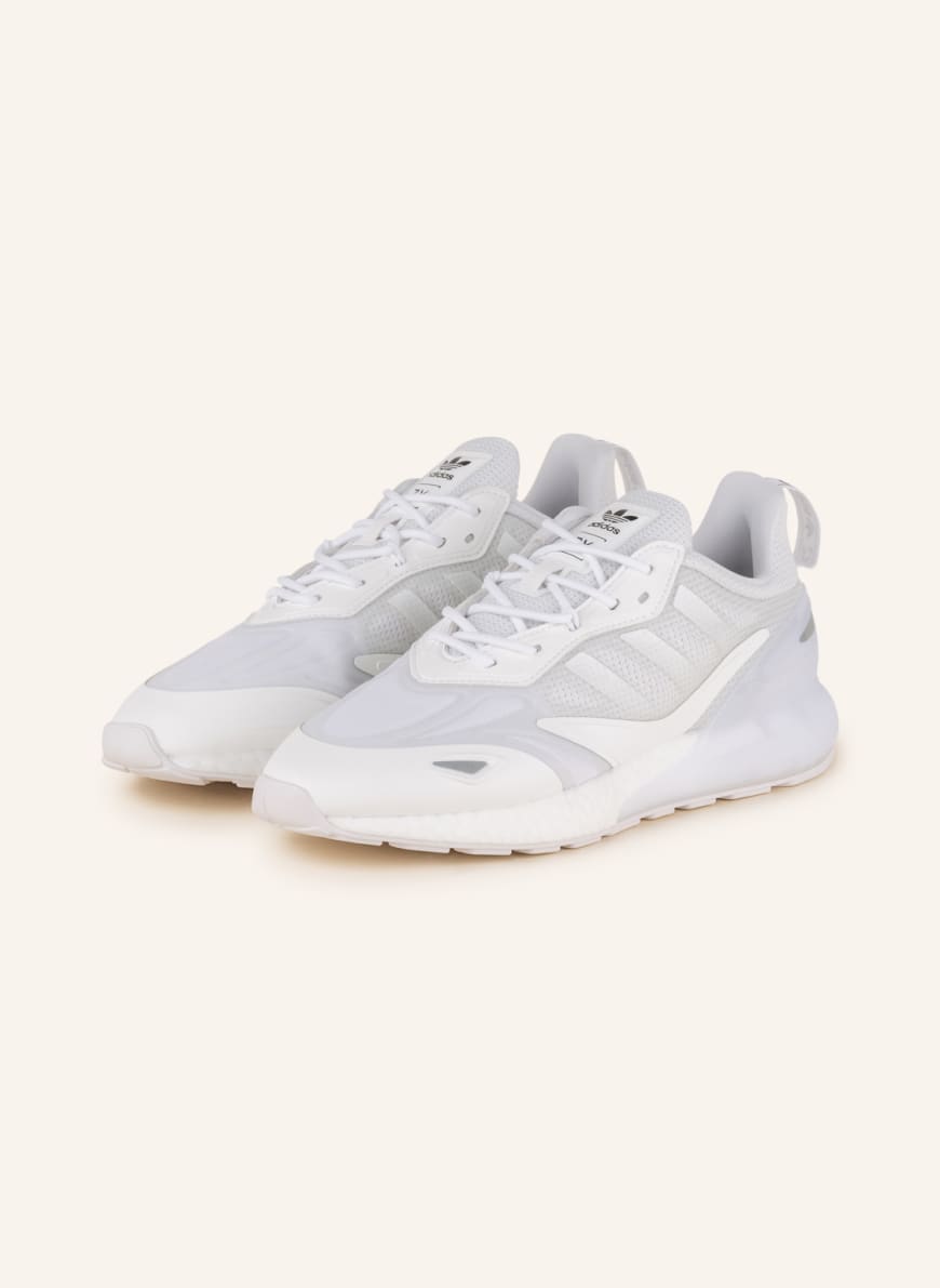 

Кроссовки мужские Adidas 1001302418 белые 44 RU (доставка из-за рубежа), 1001302418
