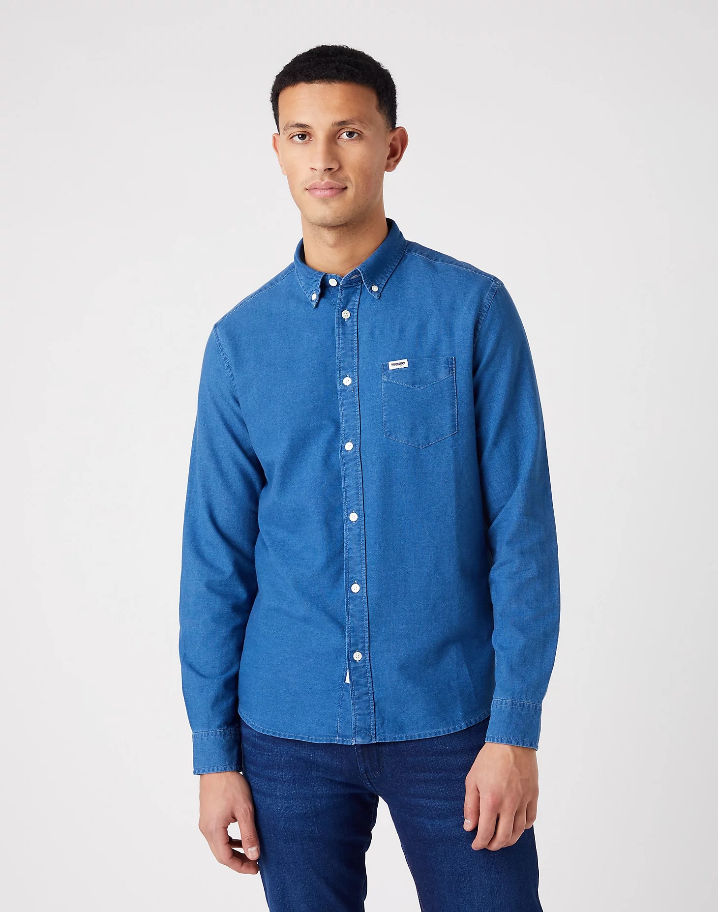 фото Рубашка мужская wrangler ls 1pkt button down голубая xl