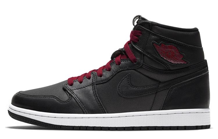 

Кеды унисекс Jordan Air Jordan 1 Retro High Og Black Satin черные 47.5 EU, Черный, Air Jordan 1 Retro High Og Black Satin