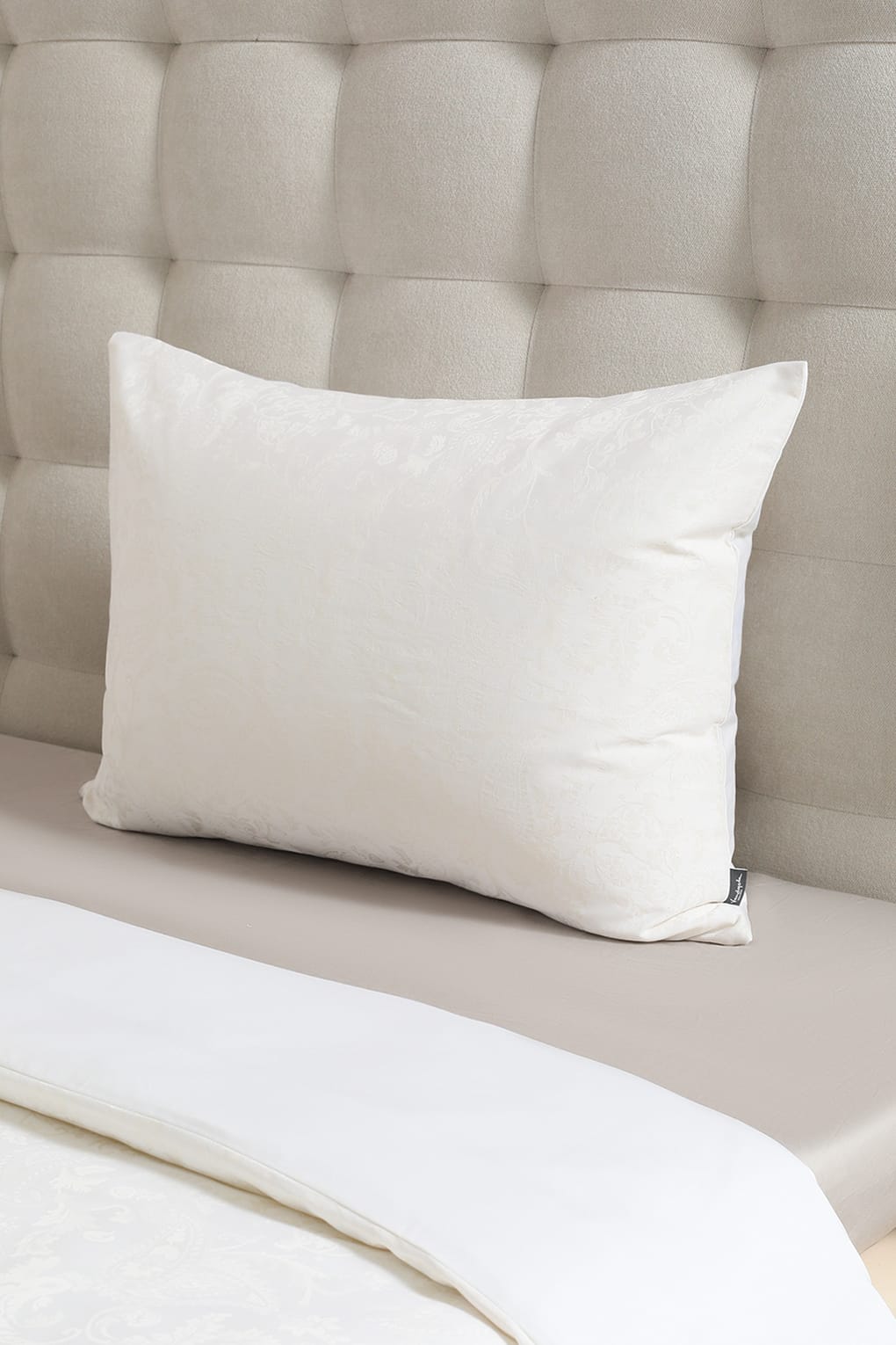 Наволочка Vandyck PUSA23102RU, 50x70 см, белый