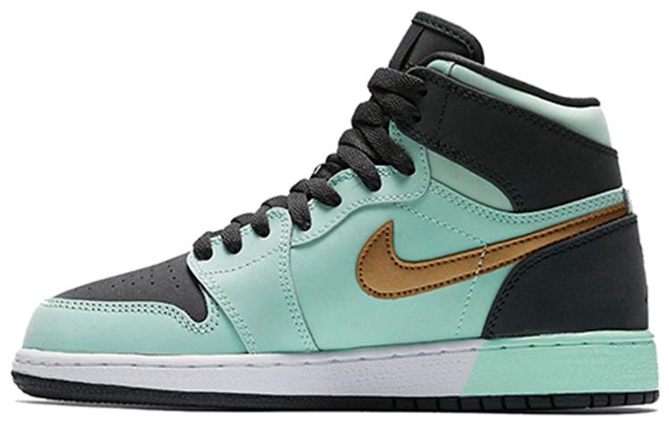 

Кеды унисекс Jordan Air Jordan 1 Retro High Mint Foam зеленые 39 EU, Зеленый, Air Jordan 1 Retro High Mint Foam