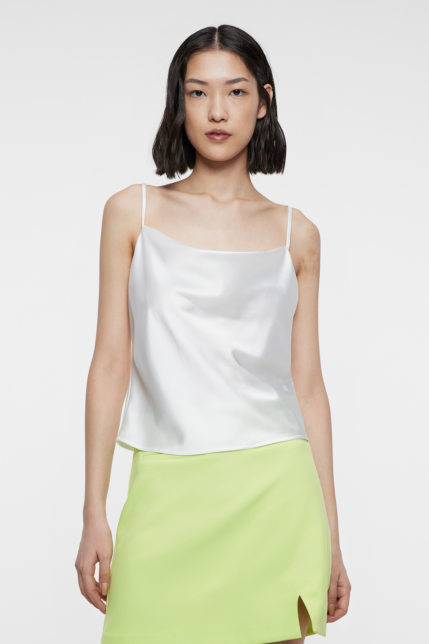 

Топ женский Befree 2321493333 белый 2XS, 2321493333