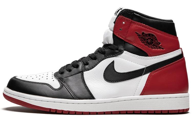 

Кеды унисекс Jordan Air Jordan 1 Retro Black Toe 2016 разноцветные 46 EU, Разноцветный, Air Jordan 1 Retro Black Toe 2016