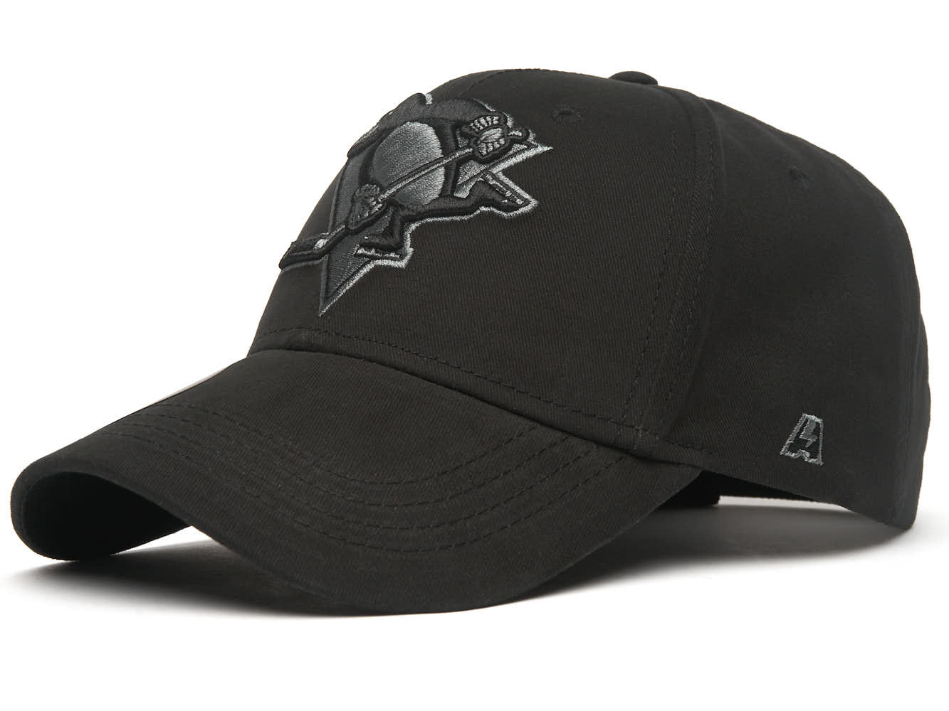 

Бейсболка мужская Atributika&Club NHL Pittsburgh Penguins 31594 черная, р. 59-62, Черный, 31594