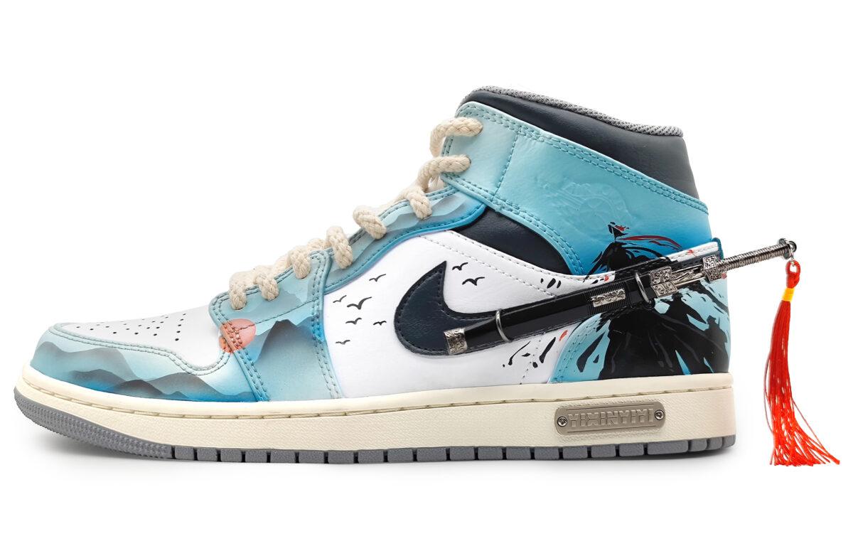 

Кеды унисекс Jordan Air Jordan 1 Mid голубые 44.5 EU, Голубой, Air Jordan 1 Mid