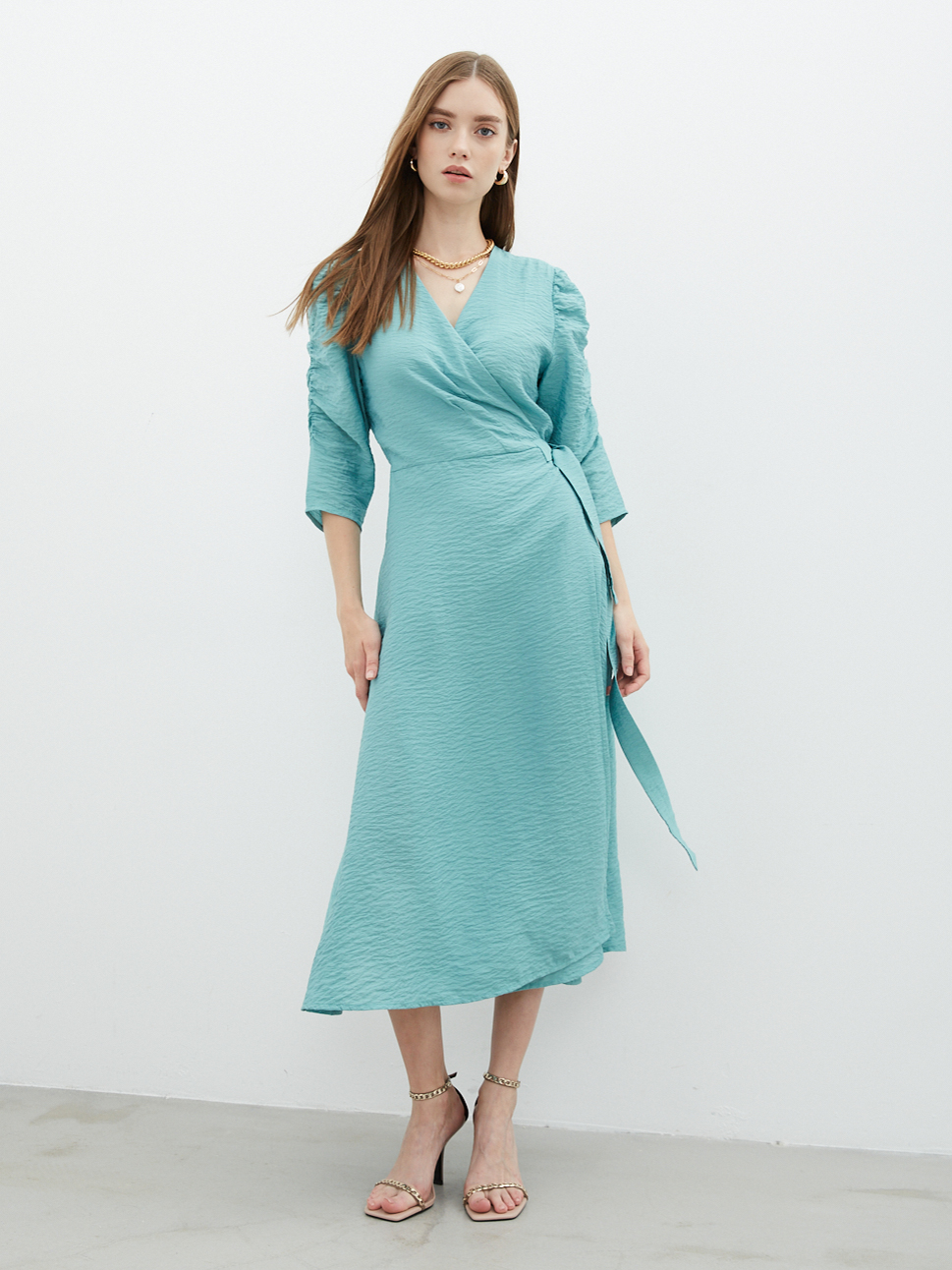 

Платье женское TO BE ONE WADC-1 зеленое 42 RU, Зеленый, WADC-1