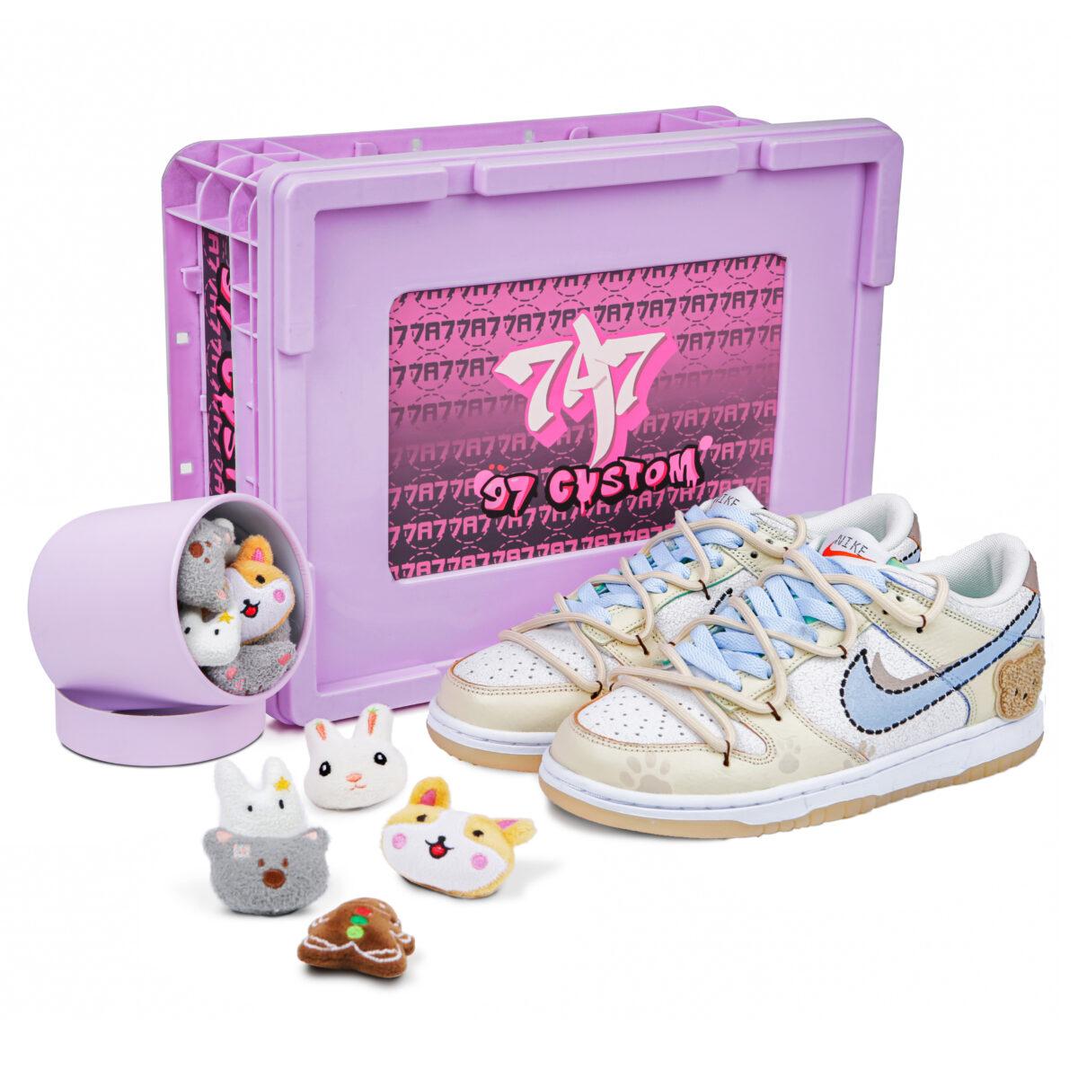 

Кеды унисекс Nike Dunk Low 101 GS бежевые 36.5 EU, Бежевый, Dunk Low 101 GS