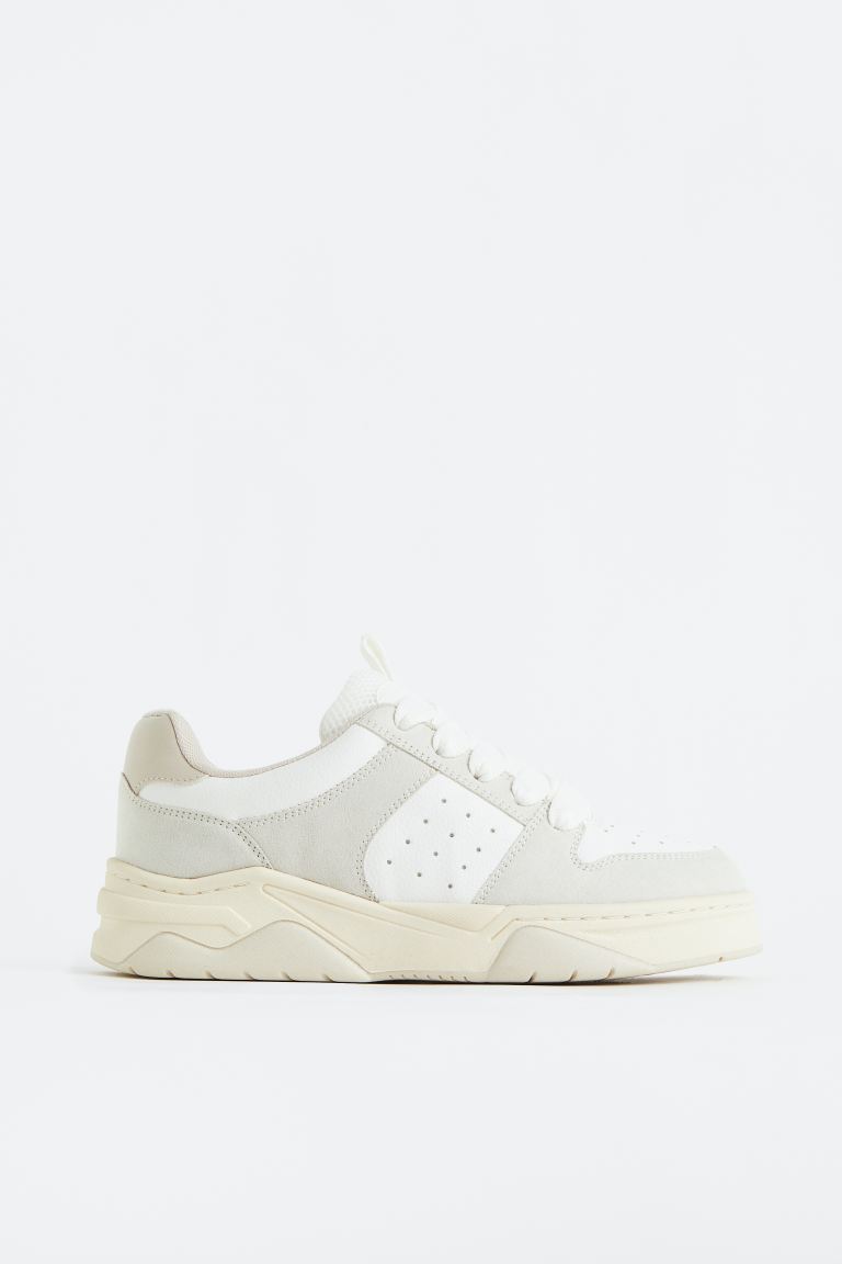 

Кроссовки женские H&M 1133596 серые 35 EU (доставка из-за рубежа), 1133596