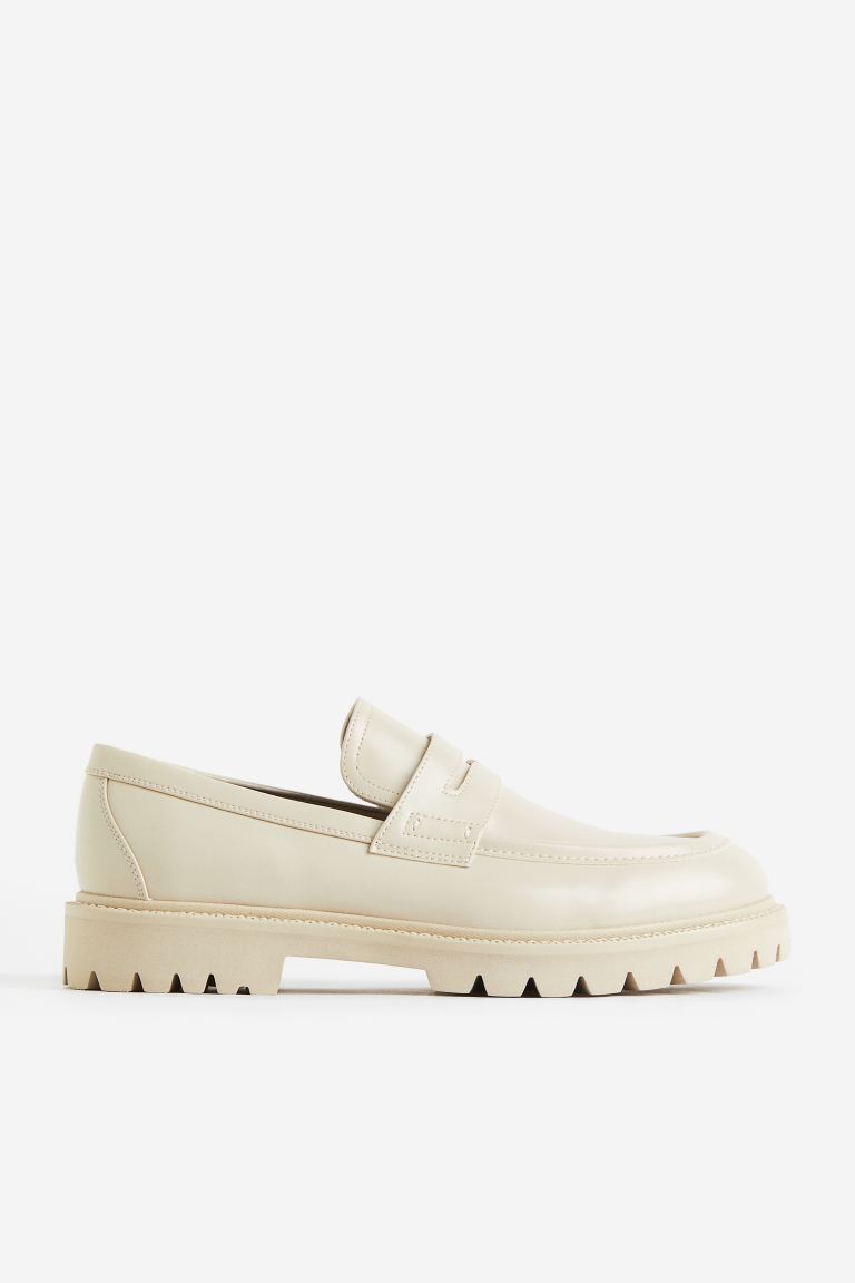 

Лоферы мужские H&M 1125420 бежевые 40 EU (доставка из-за рубежа), Бежевый, 1125420